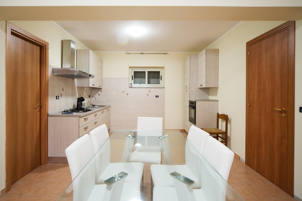 Ferienwohnung Milly House Letojanni Exterior foto