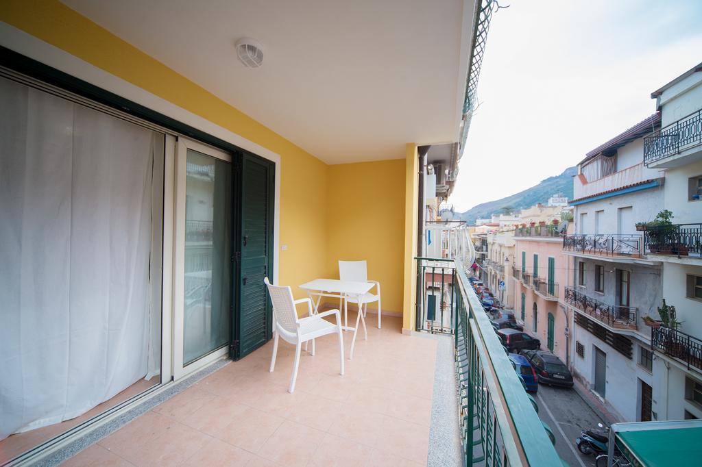 Ferienwohnung Milly House Letojanni Exterior foto